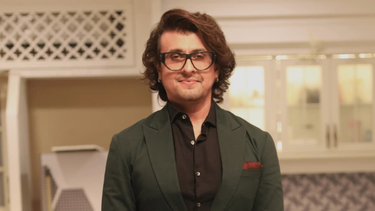 An upset Sonu Nigam lists Kishore Kumar, Alka Yagnik as India's 'pending Padma Awardees'