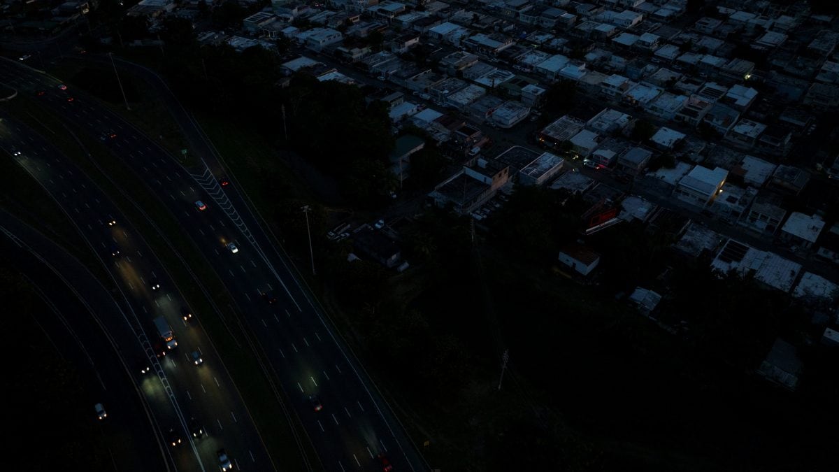 Power outage plagues Puerto Rico on New Year's Eve, slow recovery expected