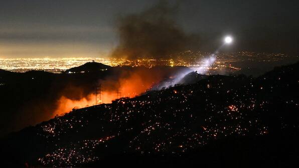 Firefighters contain Los Angeles wildfires; San Fernando Valley still under threat