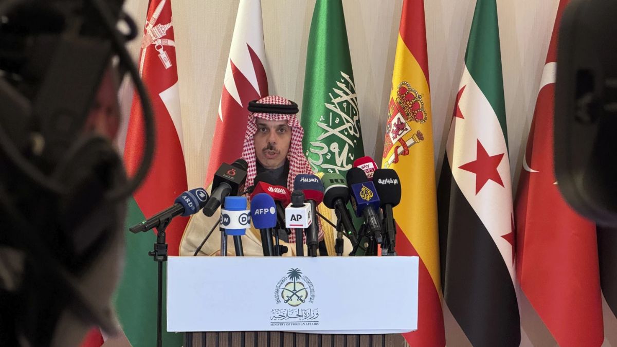 Saudi Arabia urges lifting of sanctions at talks with regional, EU diplomats Saudi Arabia urges lifting of sanctions at talks with regional, EU diplomats