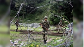 Pakistan violates ceasefire at LoC, Indian forces retaliate
