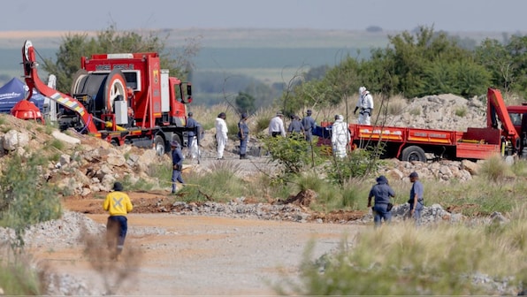South Africa: Videos show dead bodies at disused gold mine
