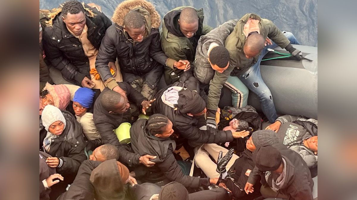 A new life: Woman delivers baby mid-sea in overcrowded migrant boat en route to Spain A new life: Woman delivers baby mid-sea in overcrowded migrant boat en route to Spain