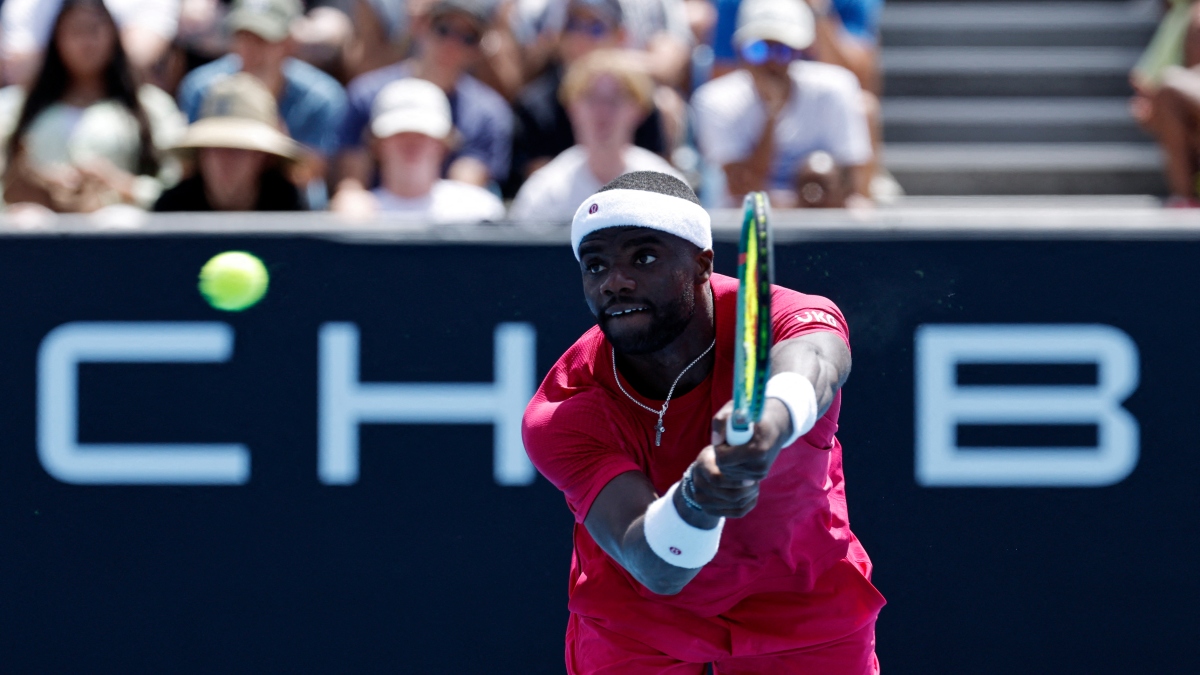 Australian Open 2025: Frances Tiafoe vomits on court during first round match; watch video Australian Open 2025: Frances Tiafoe vomits on court during first round match; watch video
