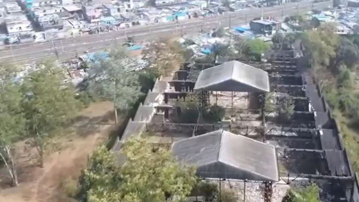 On Wednesday night, trucks loaded with hazardous waste left over from 1984 Bhopal gas tragedy began rolling out of the abandoned Union Carbide site for a disposal plant in Pithampur. Source: ANI. On Wednesday night, trucks loaded with hazardous waste left over from 1984 Bhopal gas tragedy began rolling out of the abandoned Union Carbide site for a disposal plant in Pithampur. Source: ANI.