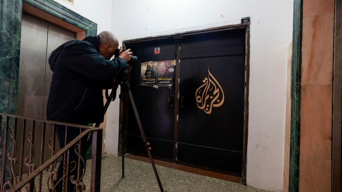 Palestinian Authority 'temporarily' bans Al Jazeera over 'violations'