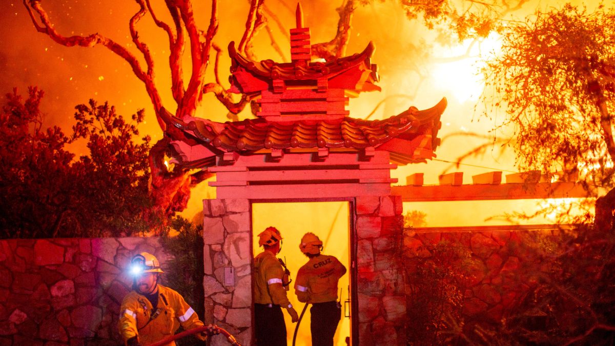 Hollywood sign, Disneyland & more: Which famous landmarks are affected by LA wildfires? Hollywood sign, Disneyland & more: Which famous landmarks are affected by LA wildfires?