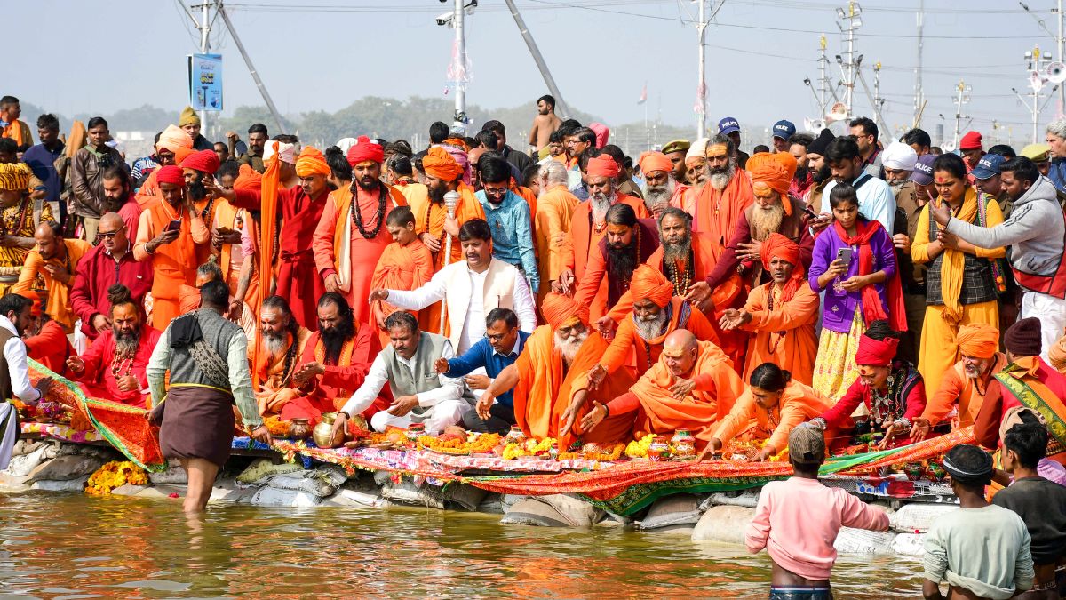 No more 'Kumbh ke mele mein bichadna': How 'lost and found' centres reunite loved ones No more 'Kumbh ke mele mein bichadna': How 'lost and found' centres reunite loved ones