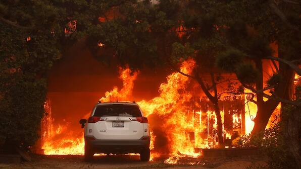 Hollywood actors flee, Oscar noms postponed: How wildfires are ravaging Los Angeles