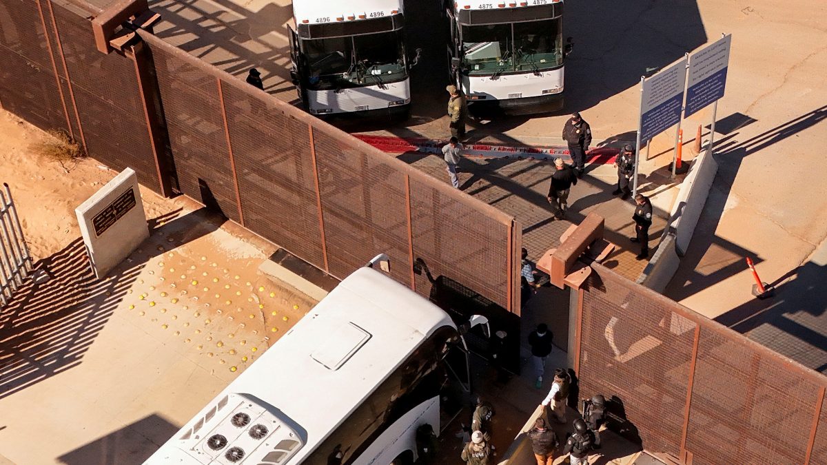 Trump's deportation plan hit as Mexico refuses to allow US military aircraft to land Trump's deportation plan hit as Mexico refuses to allow US military aircraft to land