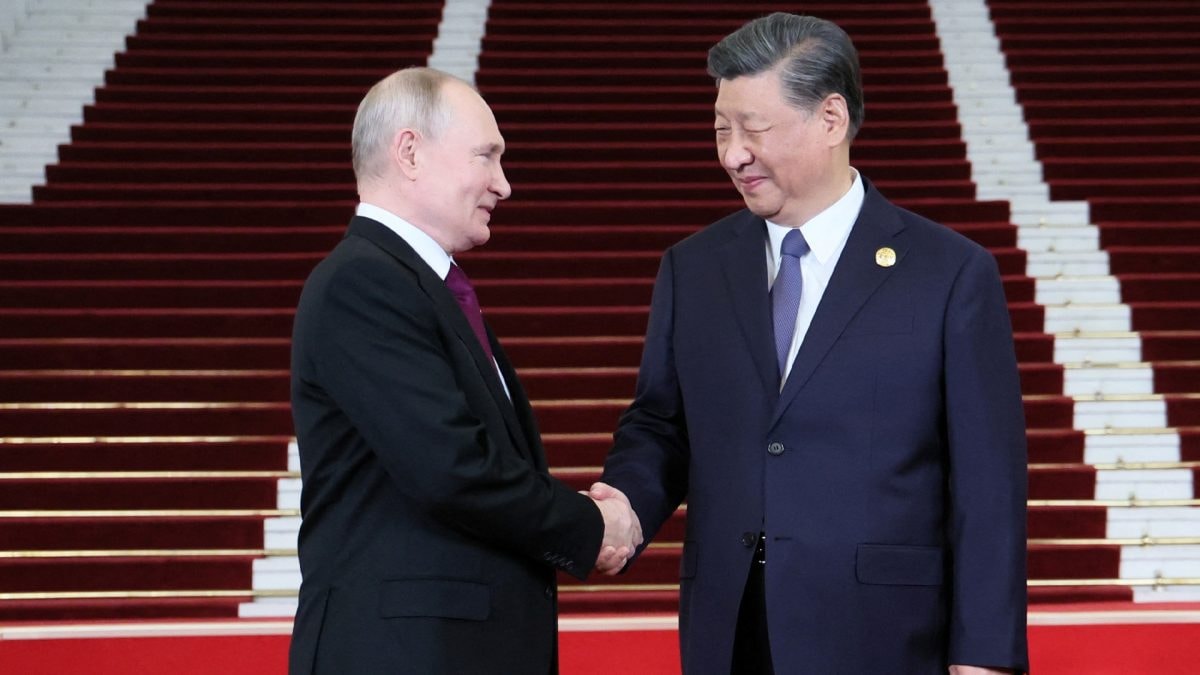 Vladimir Putin orders Russian government depts, top bank to work with China to develop AI