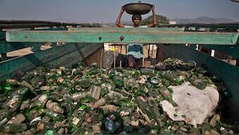Waste management in India. AP