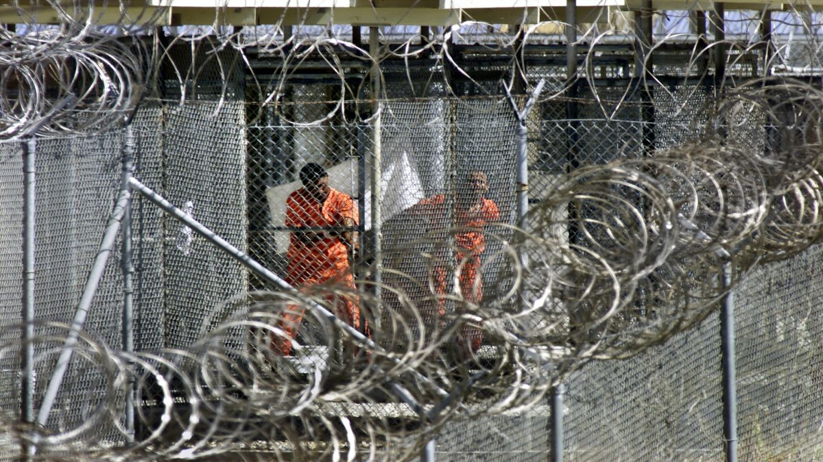 US shifts deportation route to Venezuela after judge blocks Guantanamo Bay transfer US shifts deportation route to Venezuela after judge blocks Guantanamo Bay transfer