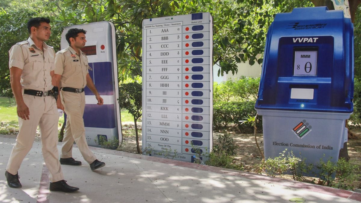 India's top election body finds Nepal, Bangladesh and Myanmar nationals in Bihar voter list: Report
