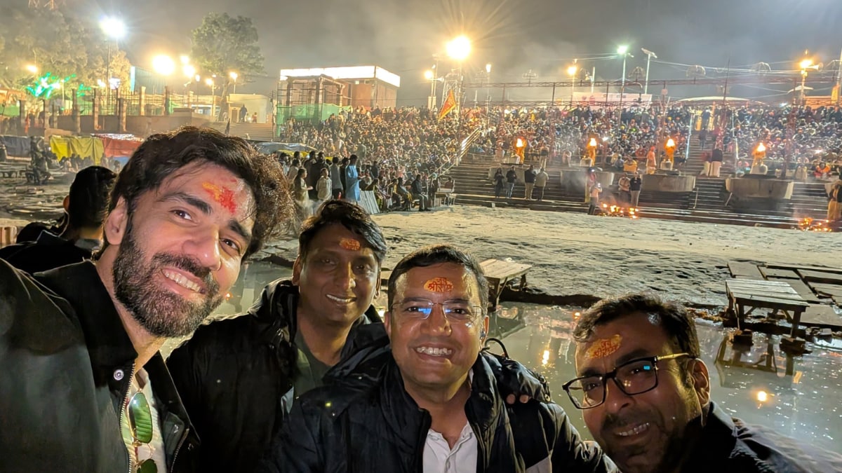 Avinash Tiwary Unveils His Spiritual Side at the Maha Kumbh Mela 2025