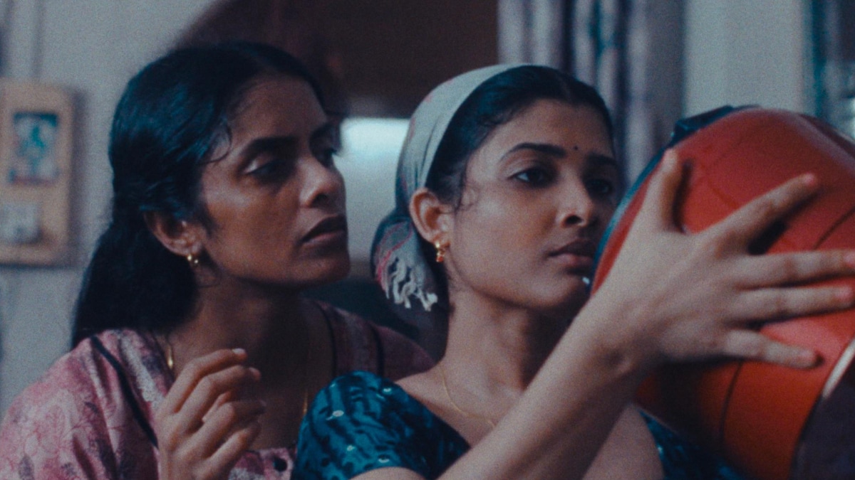 Golden Globes 2025: Payal Kapadia's 'All We Imagine As Light' loses Best Non-English film award to 'Emilia Perez'