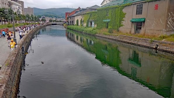 A Japanese city has hired police to monitor tourist photography. Here’s why