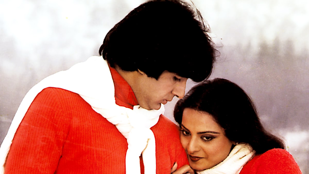 When Rekha was unable to say 'I hate you' to Amitabh Bachchan during a scene and here's what Big B did next