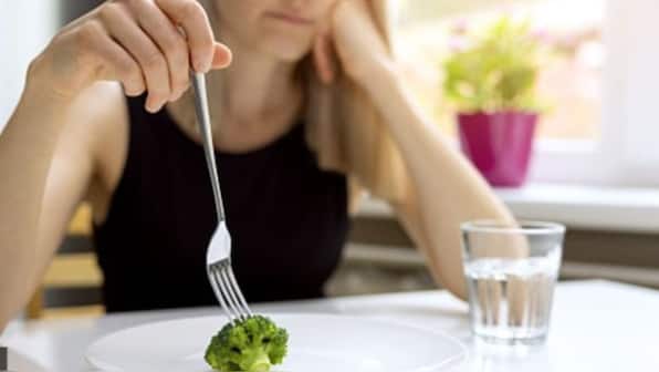 What is achalasia, rare swallowing disorder, due to which UK woman can eat only while standing up?