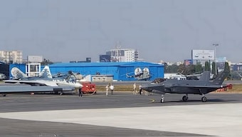 Russia's Su-57 and USA's F-35 – two fifth-generation fighter aircrafts –  sharing an airstrip for the first time. Moneycontrol.