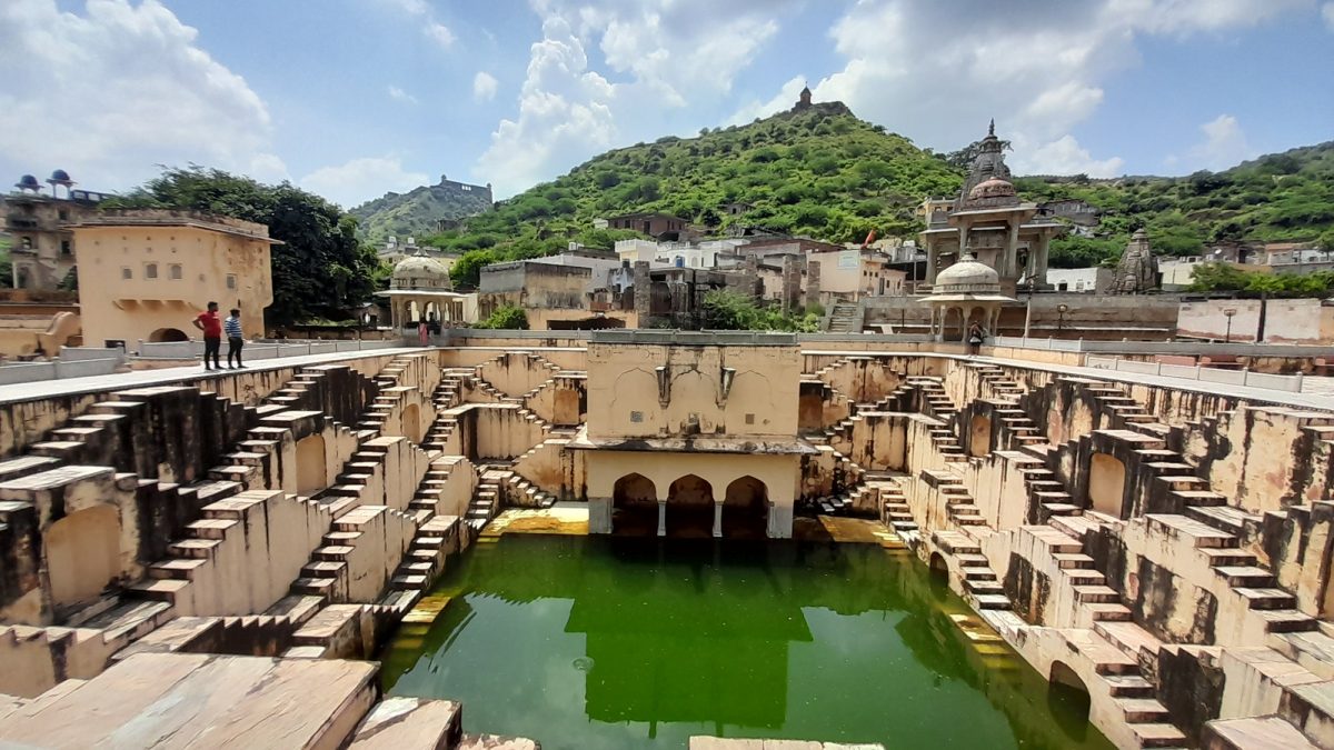 The Panna Meena Ka Kund The Panna Meena Ka Kund