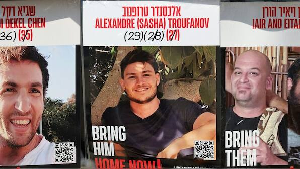 Hamas parades 3 Israeli hostages ahead of their release; biggest captive exchange since Gaza ceasefire soon