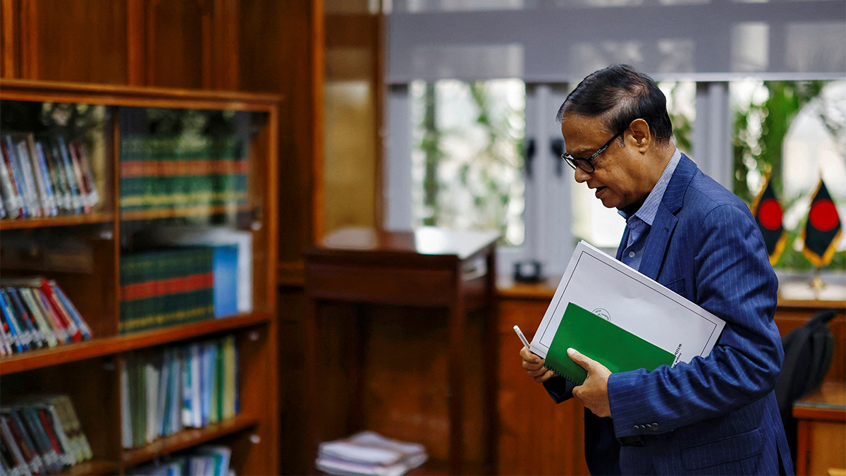 Bangladesh stares at a banking meltdown amid an unresolved leadership crisis Bangladesh stares at a banking meltdown amid an unresolved leadership crisis