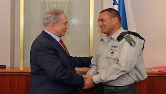 Prime Minister Benjamin Netanyahu seen with IDF Chief of Staff, Lieutenent General Eyal Zamir, at the Prime Minister’s Office in Jerusalem, on September 8, 2015. File Image / Israel Government Press Office