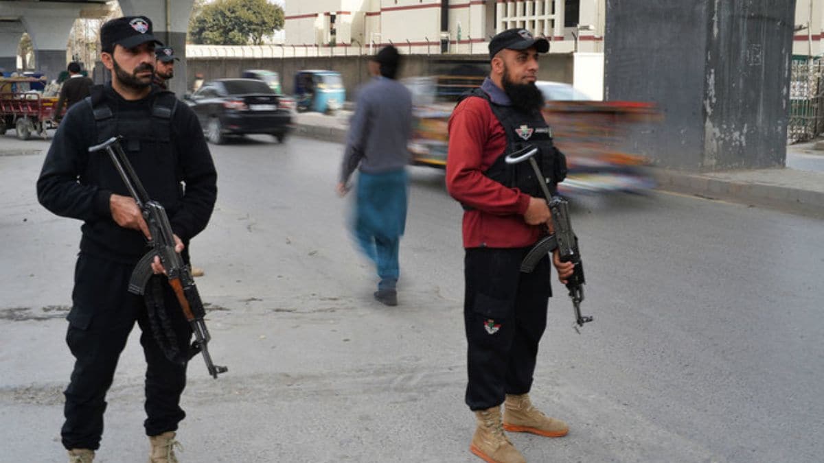 Islamist leader, 3 others injured in mosque blast in Pakistan's Khyber Pakhtunkhwa