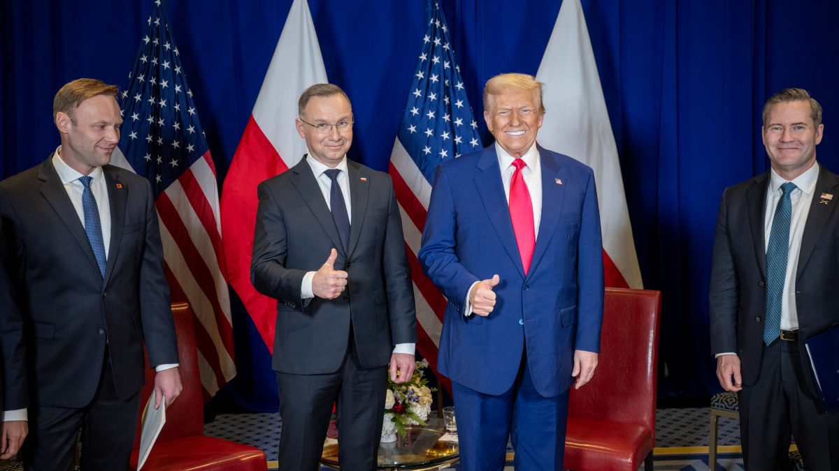 Trump meets Polish President Duda on sidelines of CPAC Trump meets Polish President Duda on sidelines of CPAC