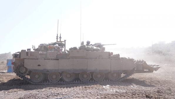 Hezbollah demands full withdrawal of Israeli troops from Lebanon by February 18