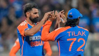 Senior India pacer Mohammed Shami celebrates after dismissing England opener Ben Duckett during the 5th T20I in Mumbai on Sunday, 2 February. AP