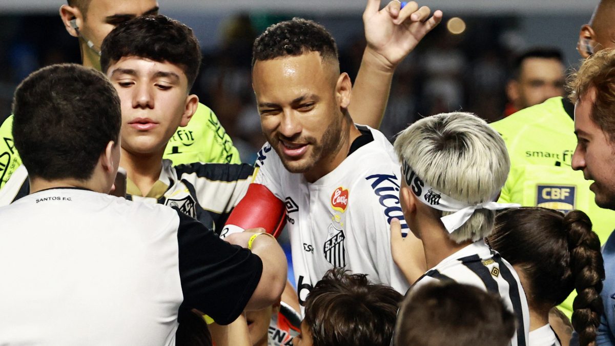 Neymar reflects on injuries, missing out on 'king' status and names the greatest footballer ever Neymar reflects on injuries, missing out on 'king' status and names the greatest footballer ever