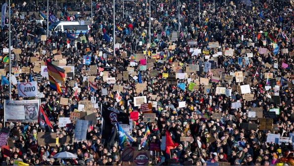Munich sees over 200,000 protesters against far-right ahead of German election