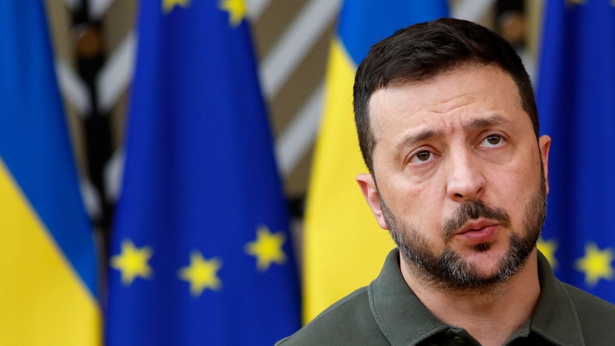 Ukraine's chance of survival 'very low' without US support, says Zelenskyy