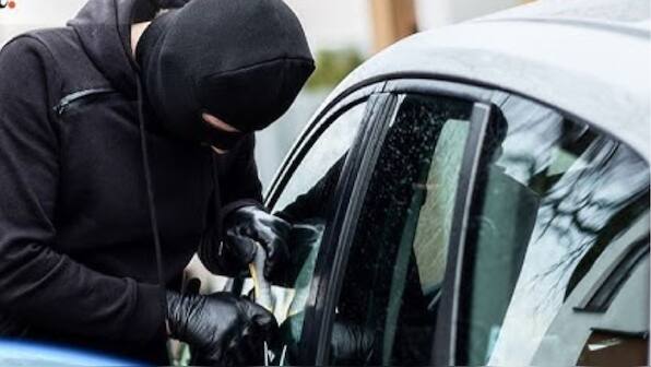 Car theft rising globally, UK rolls out a solution: Ban signal jammers