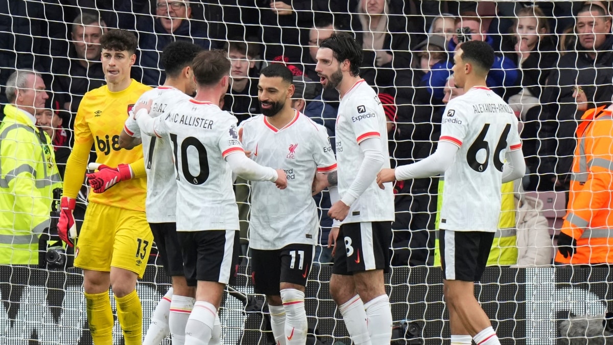 Premier League: Mohamed Salah's brace sees Liverpool beat Bournemouth to go nine points clear; Forest thump Brighton