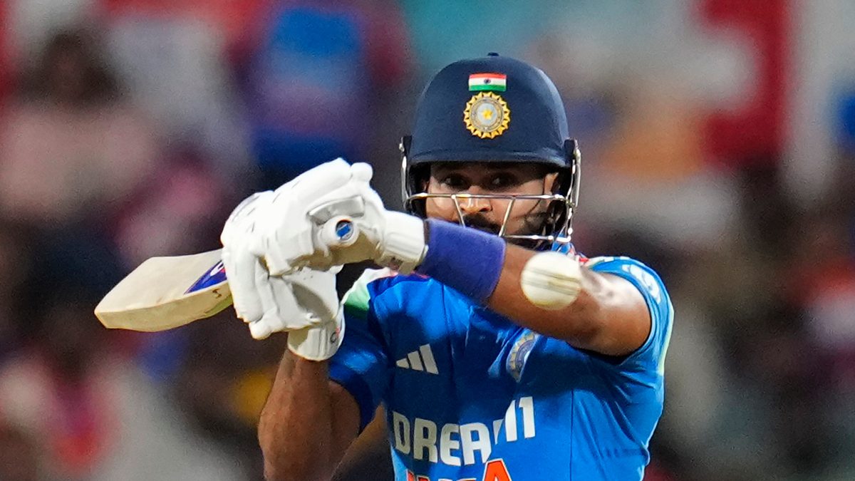 Shreyas Iyer re-establishes his ODI credentials with swashbuckling fifty, but his spot in India's playing XI remains in question Shreyas Iyer re-establishes his ODI credentials with swashbuckling fifty, but his spot in India's playing XI remains in question
