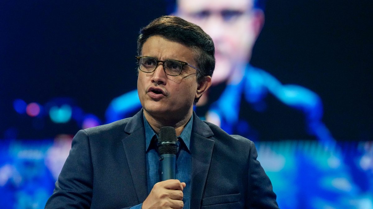 Sourav Ganguly signs Rs 125 crore deal to host Bigg Boss Bangla after parting ways with hit quiz show 'Dadagiri' Sourav Ganguly signs Rs 125 crore deal to host Bigg Boss Bangla after parting ways with hit quiz show 'Dadagiri'