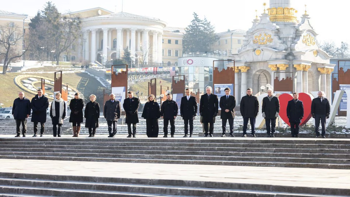 Ukraine's President Volodymyr Zelenskiy, European Commission President Ursula von der Leyen, European Council President Antonio Costa, Canada's Prime Minister Justin Trudeau, Spanish Prime Minister Pedro Sanchez, and other European leaders visit a makeshift memorial place at Independence Square amid Russia's attack on Ukraine in Kyiv, Ukraine, February 24, 2025. Ukrainian Presidential Press Service/Handout via REUTERS
 Ukraine's President Volodymyr Zelenskiy, European Commission President Ursula von der Leyen, European Council President Antonio Costa, Canada's Prime Minister Justin Trudeau, Spanish Prime Minister Pedro Sanchez, and other European leaders visit a makeshift memorial place at Independence Square amid Russia's attack on Ukraine in Kyiv, Ukraine, February 24, 2025. Ukrainian Presidential Press Service/Handout via REUTERS