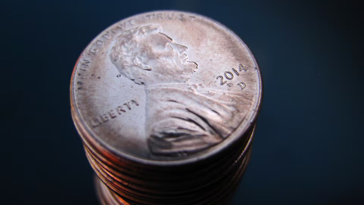 A stack of one cent US coins depicting Abraham Lincoln is shown in this photo illustration in Encinitas, California, March 26, 2015. File Image/Reuters A stack of one cent US coins depicting Abraham Lincoln is shown in this photo illustration in Encinitas, California, March 26, 2015. File Image/Reuters