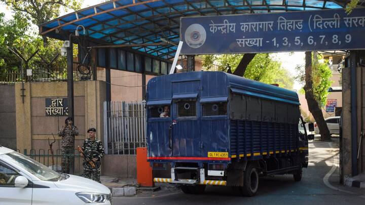 Union Budget 2025-26: Sitharaman proposes Rs 300 cr to modernise Indian prisons Union Budget 2025-26: Sitharaman proposes Rs 300 cr to modernise Indian prisons