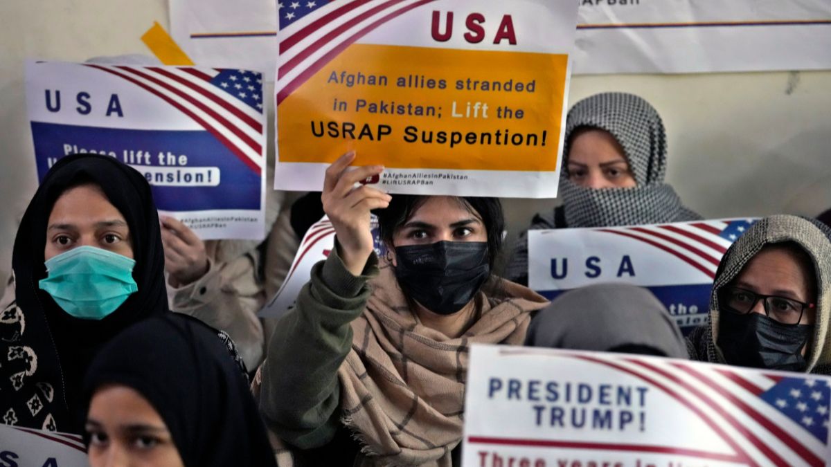 Why is Pakistan threatening to deport Afghan refugees? Is Trump responsible? Why is Pakistan threatening to deport Afghan refugees? Is Trump responsible?