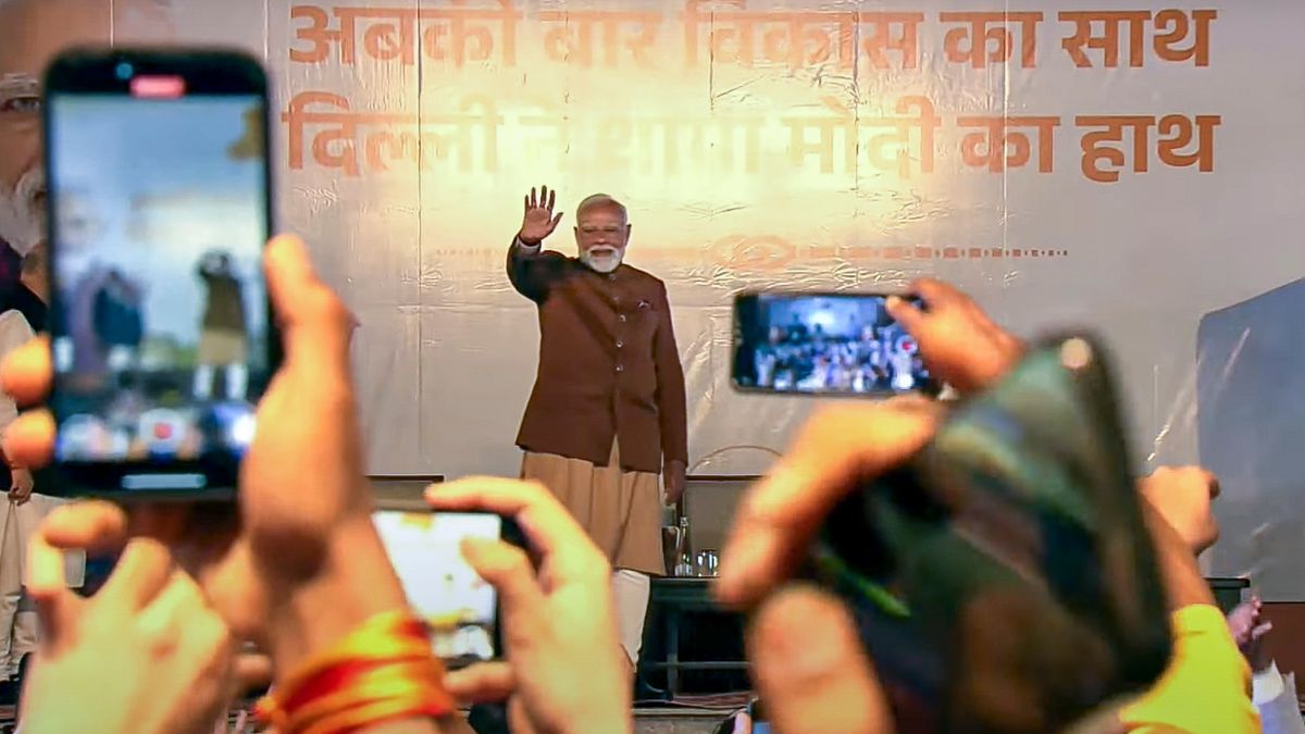 Delhi election results updates: Grand comeback for BJP, major setback for AAP; Congress back at 2020 Delhi election results updates: Grand comeback for BJP, major setback for AAP; Congress back at 2020