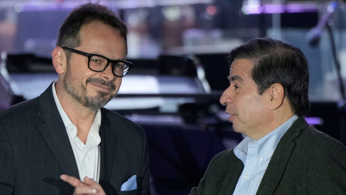 A Cabinet rebellion in Colombia after Petro names campaign aide chief of staff A Cabinet rebellion in Colombia after Petro names campaign aide chief of staff
