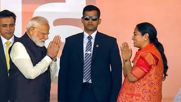 Rekha Gupta takes oath as Delhi CM, a first for BJP in 27 years; Parvesh Verma, Kapil Mishra among 6 ministers