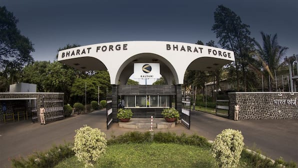 Why an Indian company making artillery cannons for US is big deal