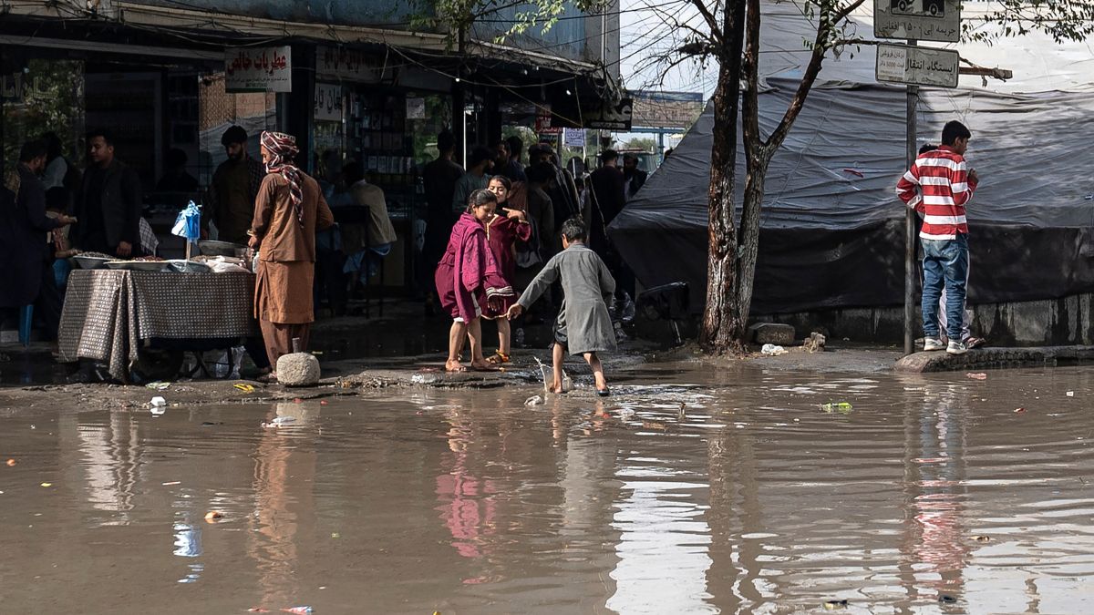 Afghanistan: Heavy rainfall kills 29 people, victims swept away by floodwaters Afghanistan: Heavy rainfall kills 29 people, victims swept away by floodwaters