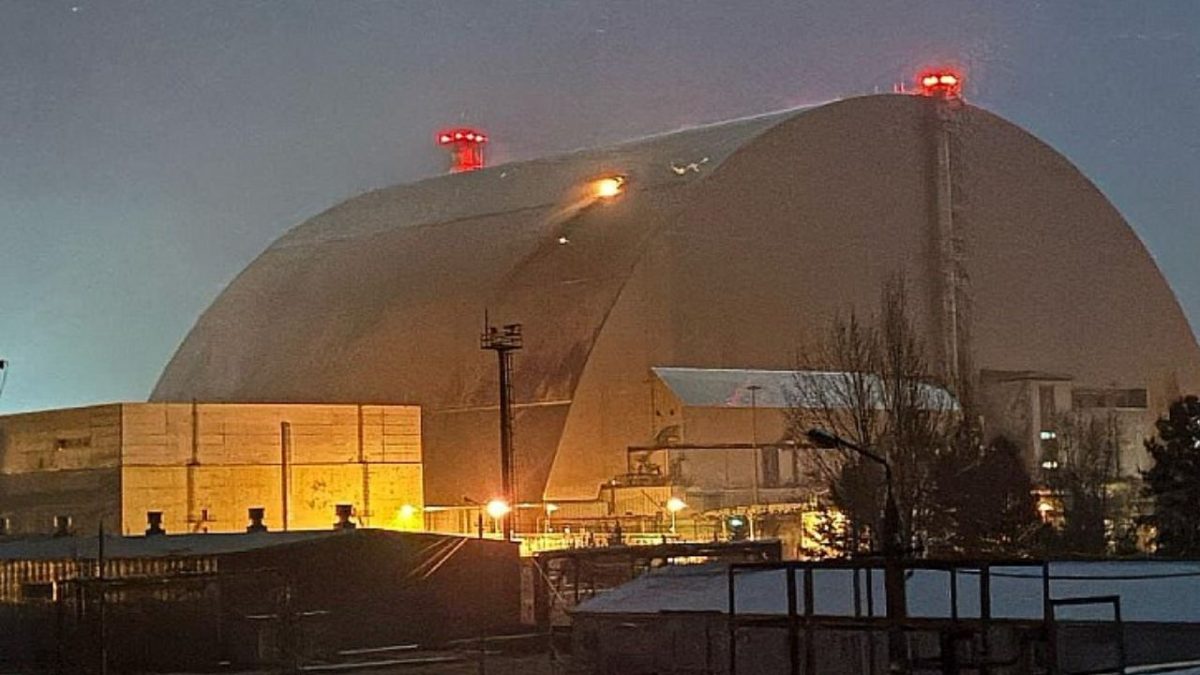 Radiation levels normal as Ukraine says Russia hit Chernobyl nuclear power plant Radiation levels normal as Ukraine says Russia hit Chernobyl nuclear power plant