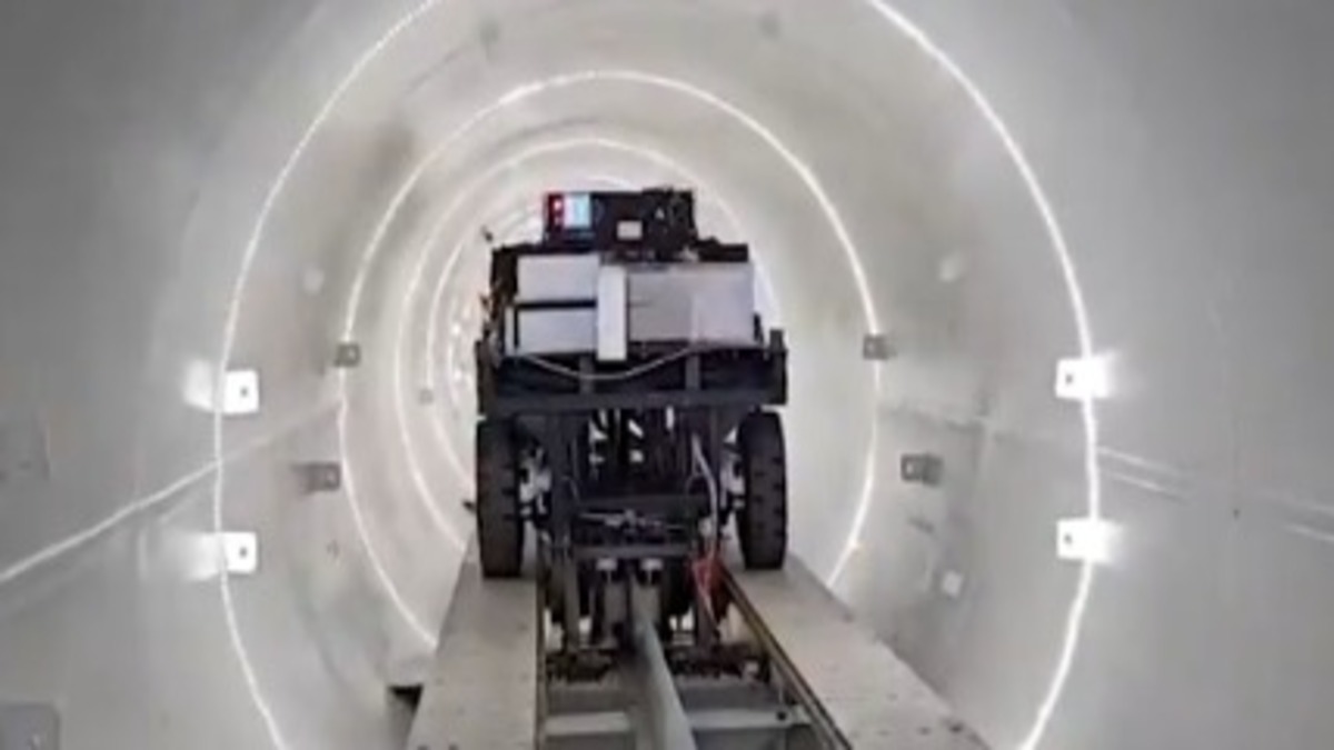 Delhi-Jaipur journey will be reduced to 30 mins from 5 hrs courtesy of hyperloop. What is it? Delhi-Jaipur journey will be reduced to 30 mins from 5 hrs courtesy of hyperloop. What is it?